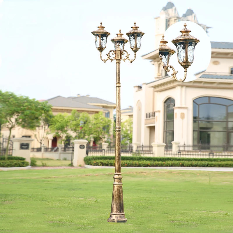 Lampadaire de jardin 3 têtes
