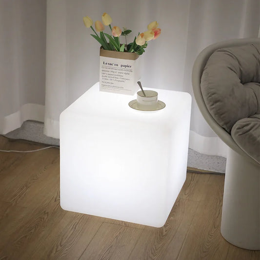 Lampadaire cube