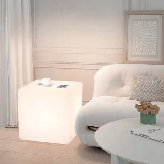 Lampadaire cubique 