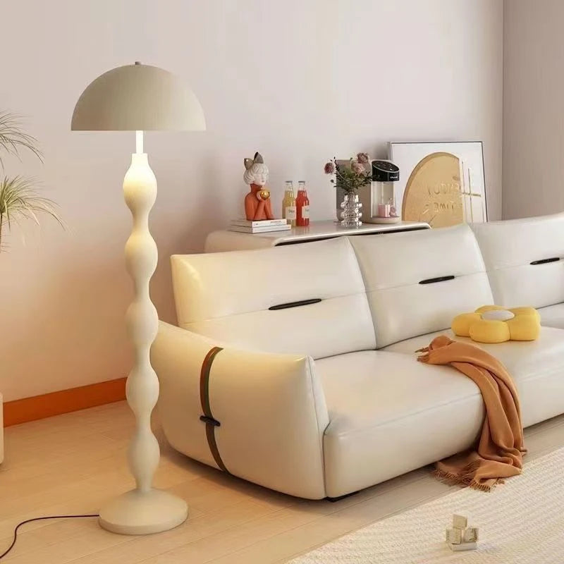 Lampadaire contemporain  blanc 