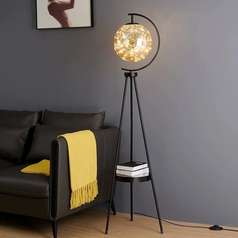 Lampadaire Globe Doré
