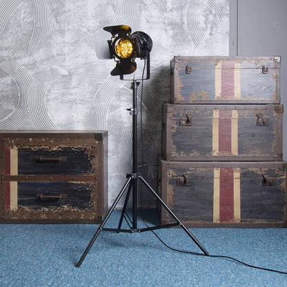 lampadaire-cinema-industriel