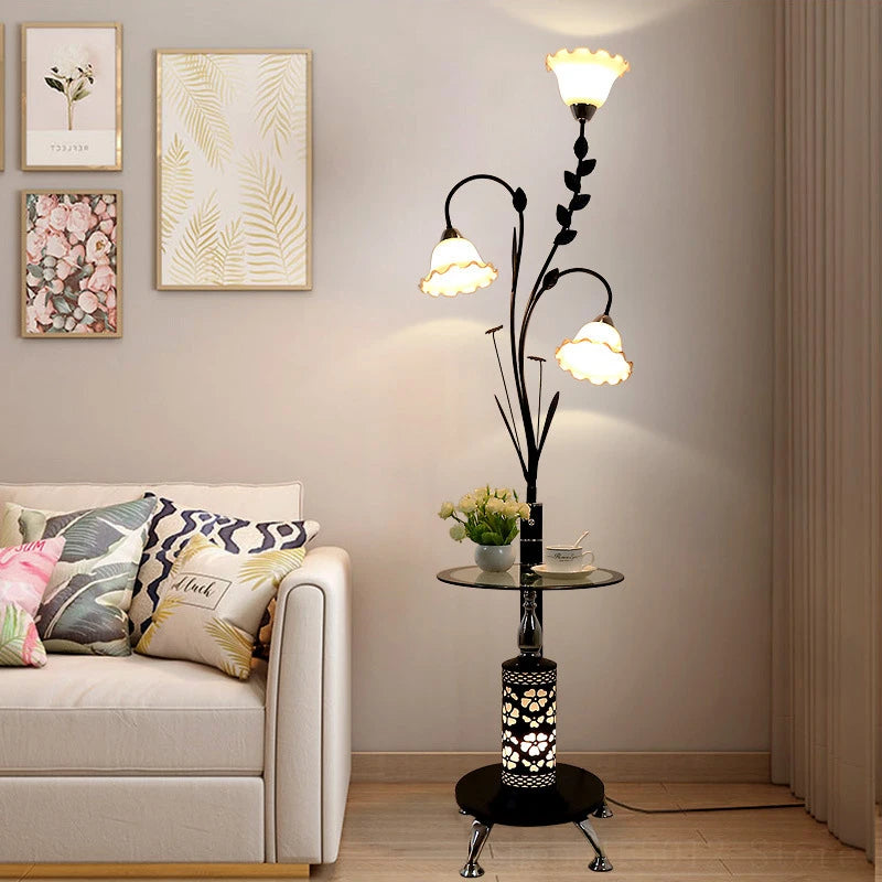 lampadaire noir fleur 
